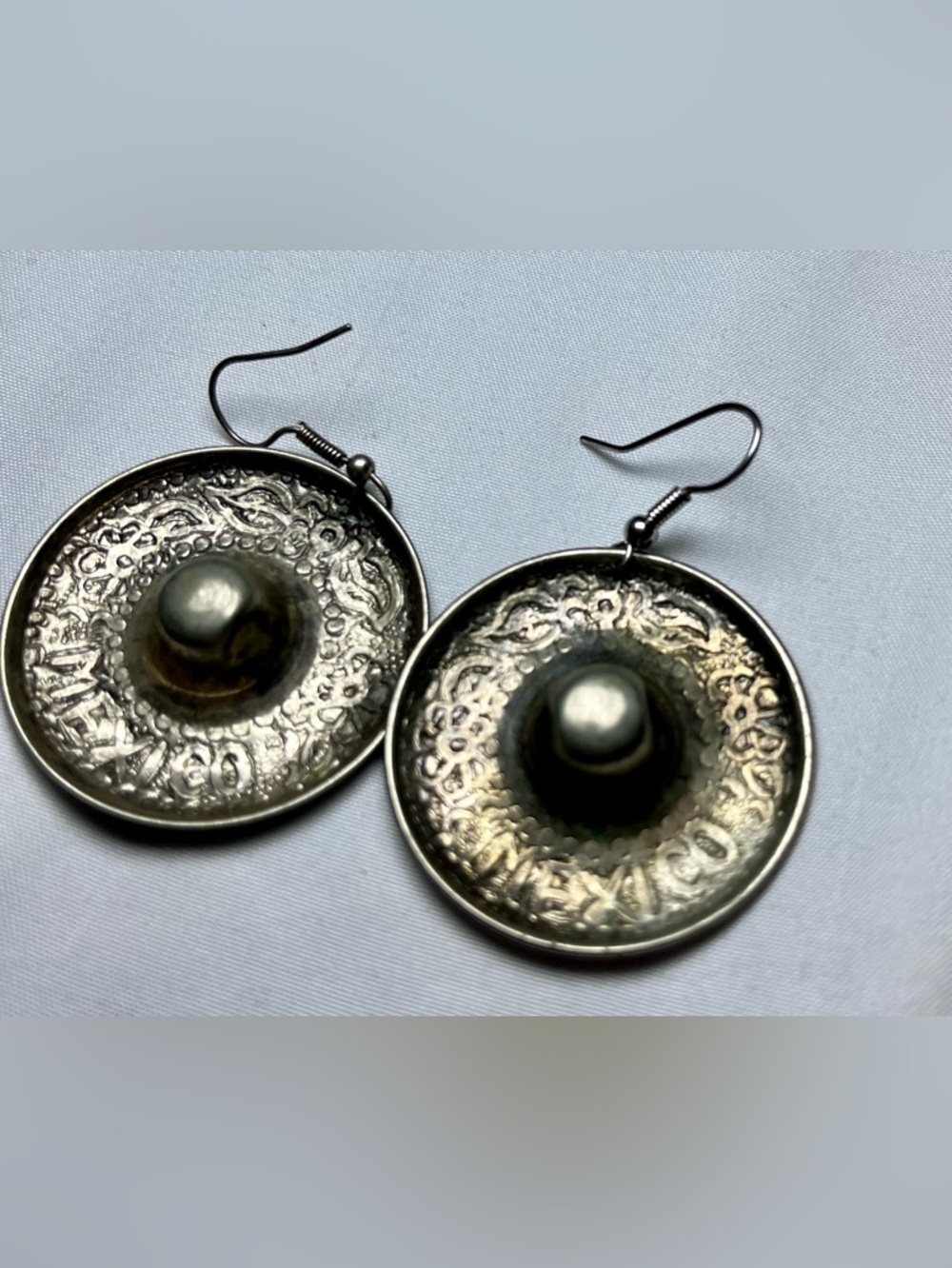 Silver-Tone Embossed Round Drop Sombrero Earrings - Silver - Mexico